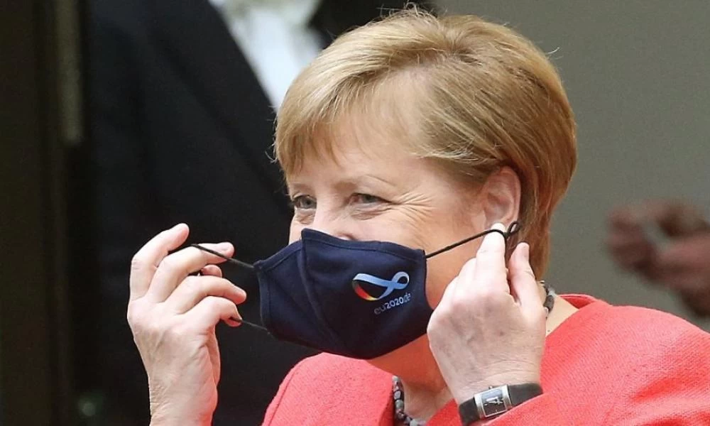 Κορονοϊός: Η Μέρκελ θέλει να κλείσουν όλα τα μπαρ και τα εστιατόρια